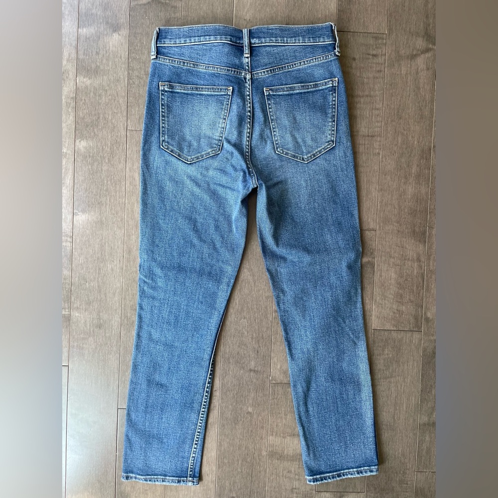 Gap vintage slim high rise jeans, medium blue, size 28 - Picture 6 of 7